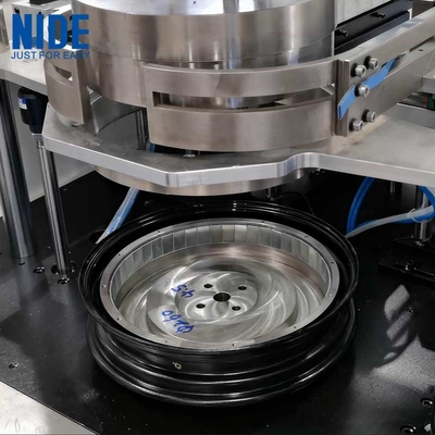 Máquina de colagem por inserção de magnetos automática do rotor do motor da roda